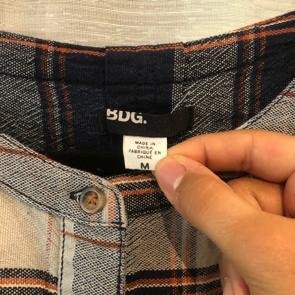 BDG CROPPED FLANNEL - Picture 2 of 3